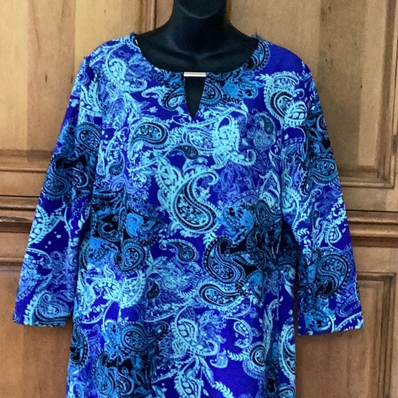 🦋NWOT Ava & Grace Fun Size 1 X-Large So So Colorful Top Wardrobe Must Have 🦋 - Picture 4 of 10